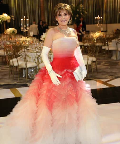 Opera Ball Gowns Hallie Vanderhinder In Oscar De La Renta Priscilla Dickson Reduced