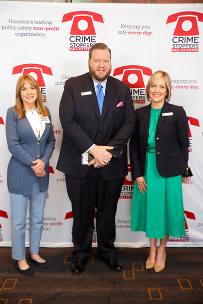 Crime Stoppers Board Member Wendy Baimbridge Crime Stoppers Chairman Justin Vickrey And Crime Stoppers Vice Chairman Lindsay Aronstein Photo By Quy Tran Photography