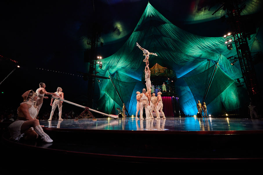 Teeterboard at Cirque du Soleils KOOZA (Photo by Matt Beard and Bernard Letendre)