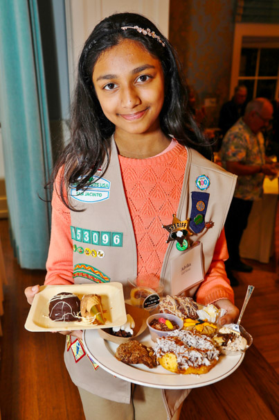 07 Girl Scout Advika With The Dessert Entries Photo By Cheyenna Brehm