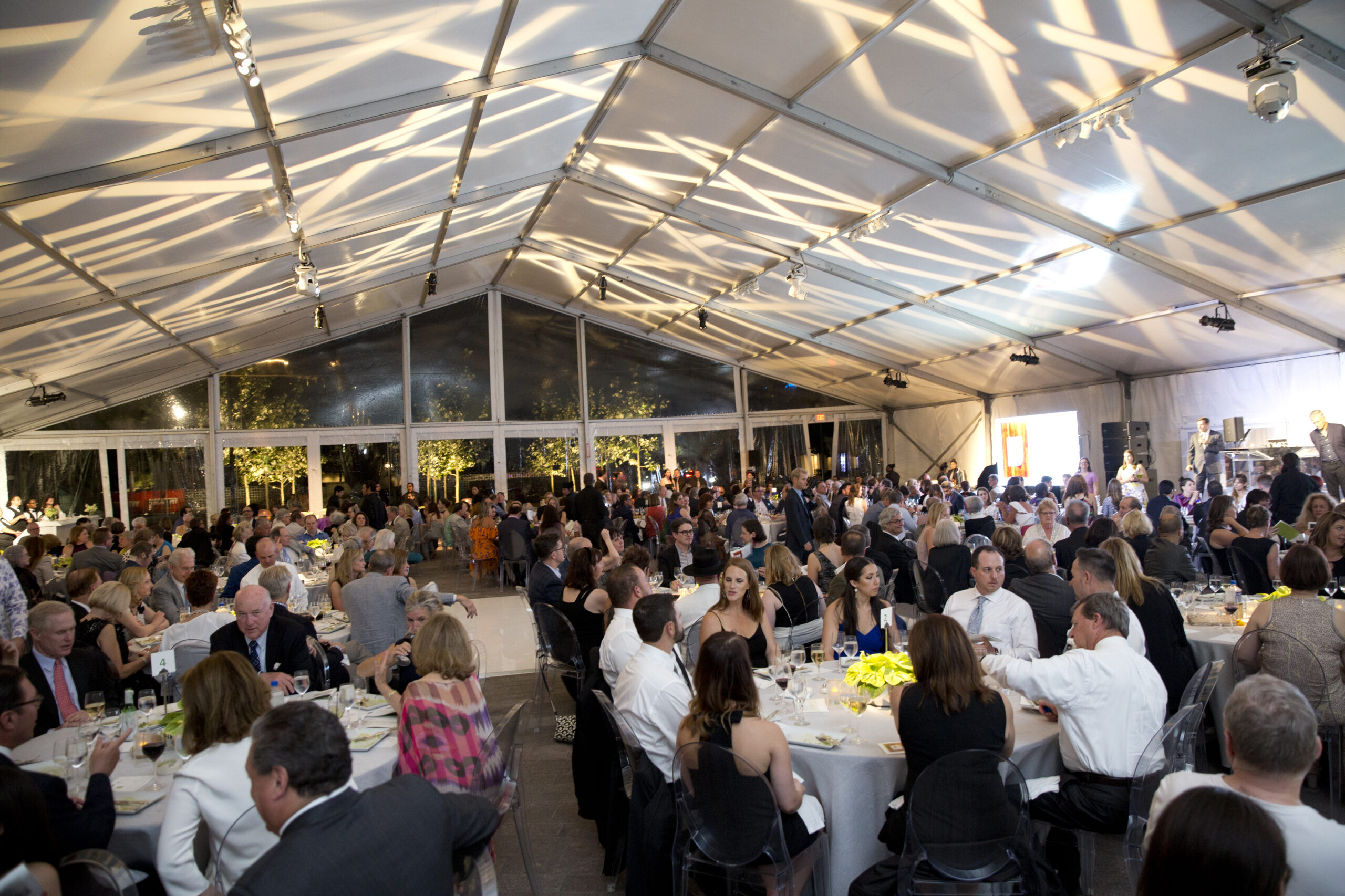 Atmosphere At The Glassell Benefit And Auction Photo By Jenny Antill