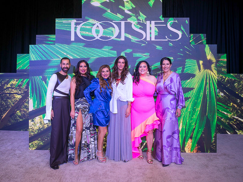 Fady Armanious, Vicky Dominguez, Jolene Trevino, Sandra Weil, Vicki Luna, Marianellys Noble Photo By Daniel Ortiz