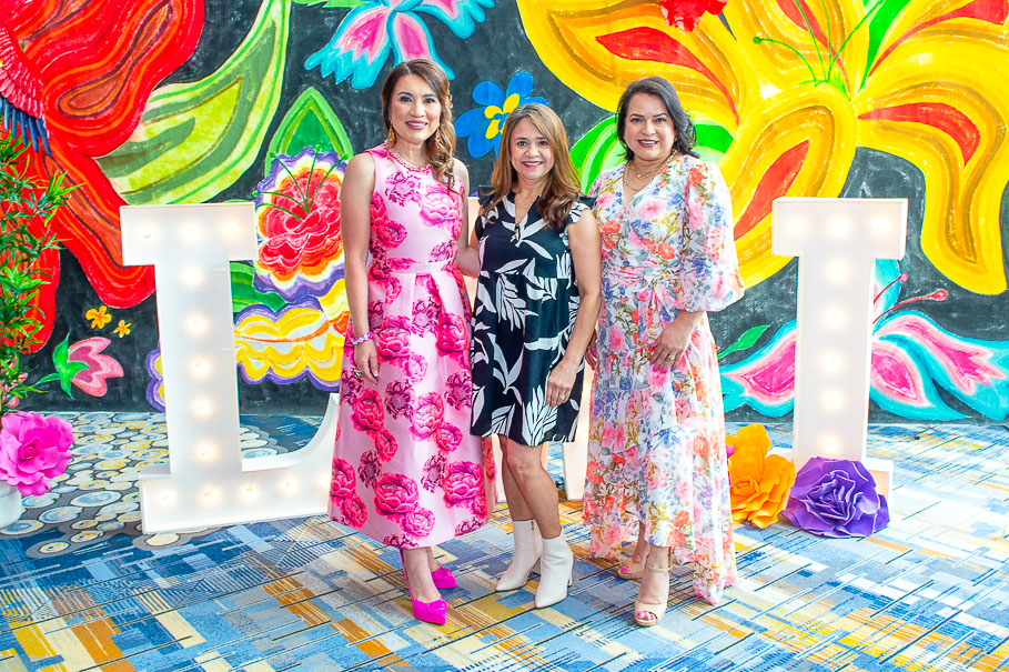 Isela Garcia, Marina Jimenez, Monica Jimenez Photo By Jacob Power
