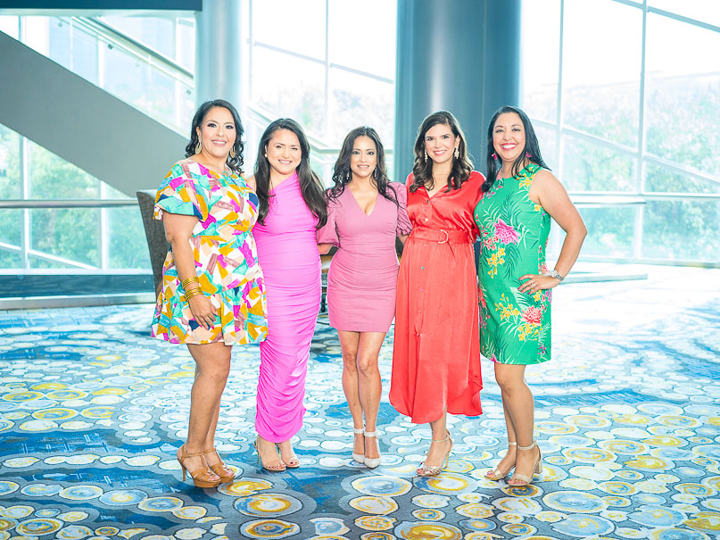 Susie Molina, Daisy Mendoza, Conchita Reyes, Gloria Bounds And Monica Casiano Photo By Daniel Ortiz