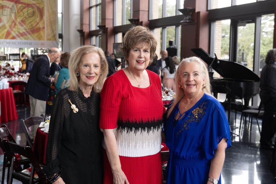 Mary Ann Mckeithan, Jo Dee Wright And Karen Needham Photo By Wilson Parish
