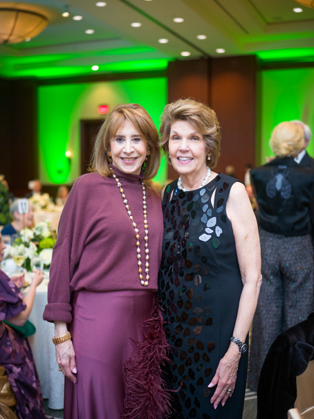 Past Honorees Vicki West And Lilly Andress Photo By Daniel Ortiz