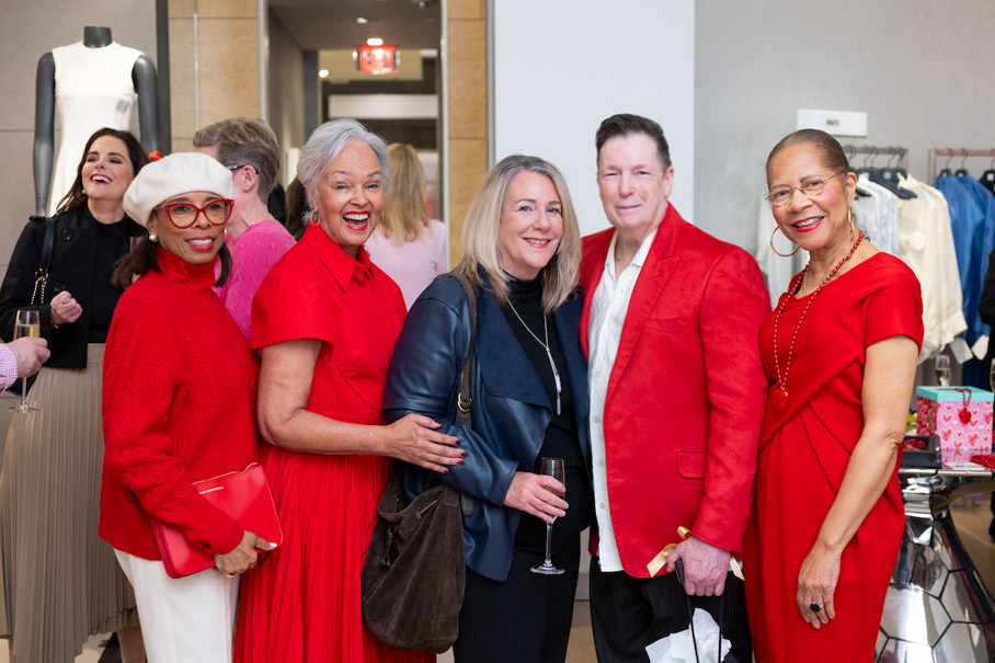 Phyllis Williams, Gayla Gardner, Stacey Swift, Scott Evans And Merele Yarborough Photo By Daniel Ortiz