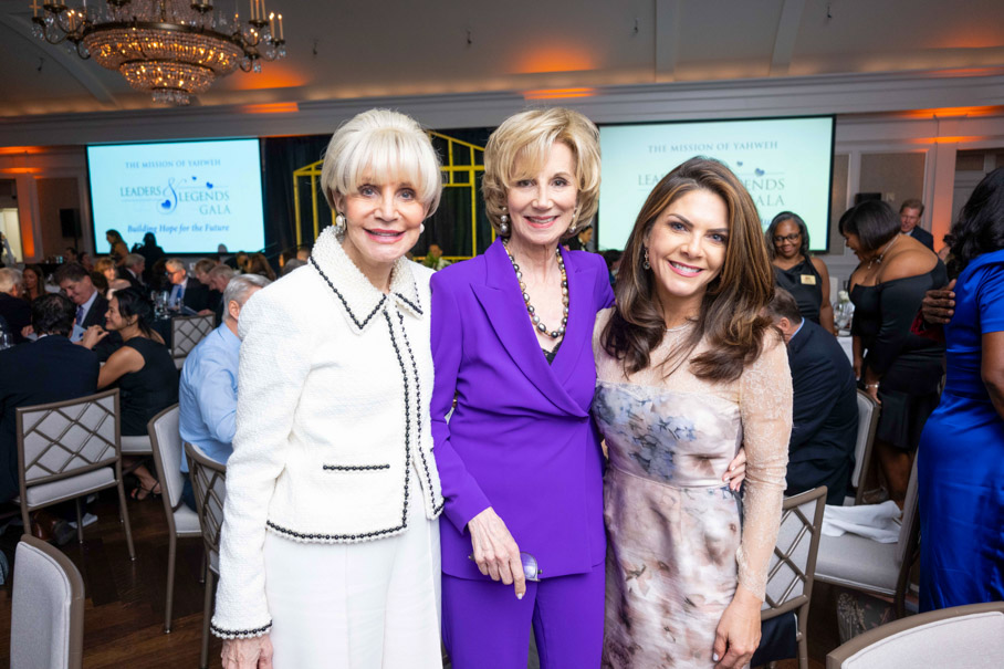 Leisa Holland-Nelson Bowman, Frann Lichtenstein And Monica Hartland Photo By Daniel Ortiz