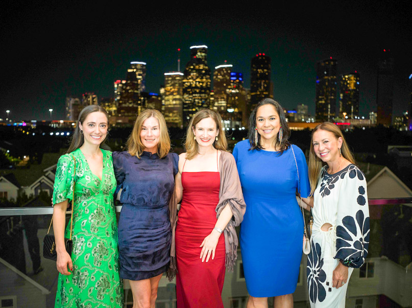 Susanna Allen, Dawnell Callahan, Connie Pfeiffer, Natalie Gonzales And Ginni Mcconn Photo By Daniel Ortiz