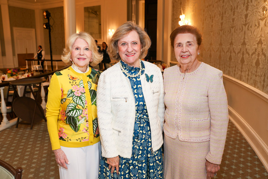 Jan Griesenbeck, Lucy Lewis And Helen Shaffer Photo By Priscilla Dickson