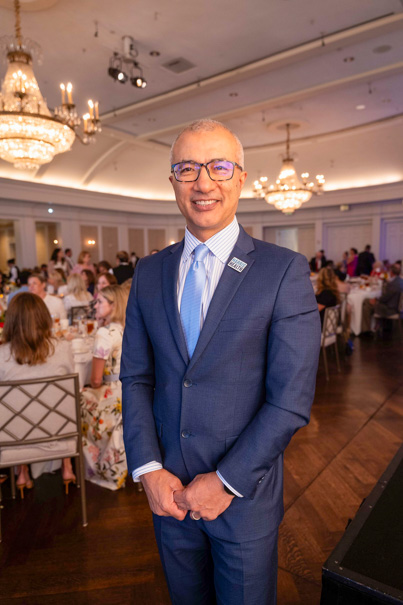 Dr. Esmaeil Porsa (Photo by Daniel Ortiz)