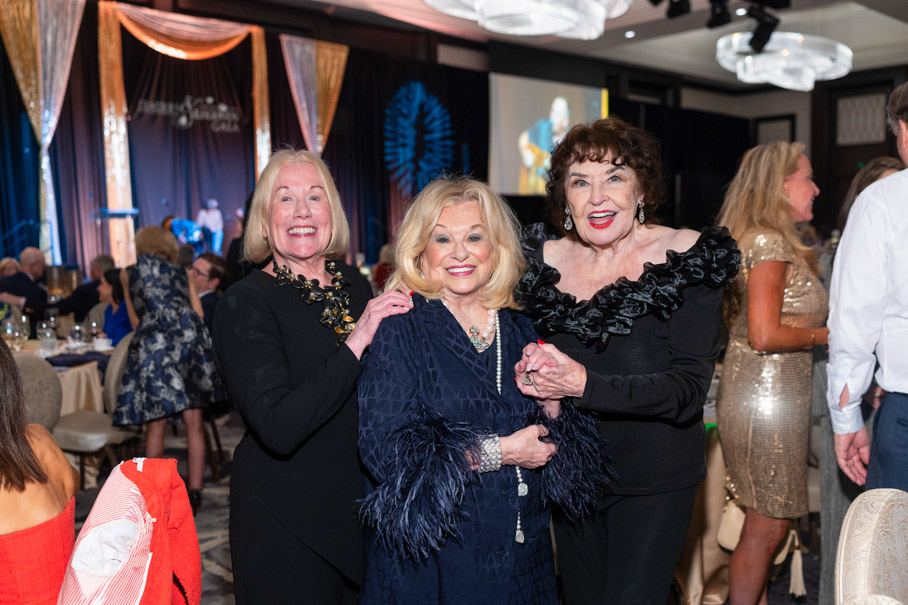 Elsie Eckert, Sidney Faust And Warner Roberts (Photo by Daniel Ortiz)
