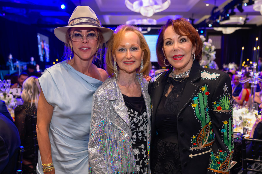 Emily Armenta, Carol Sawyer, Chris Kase (Photo by CatchLight Group)