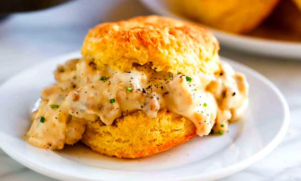 Sausage Gravy And Biscuits Image Cropped